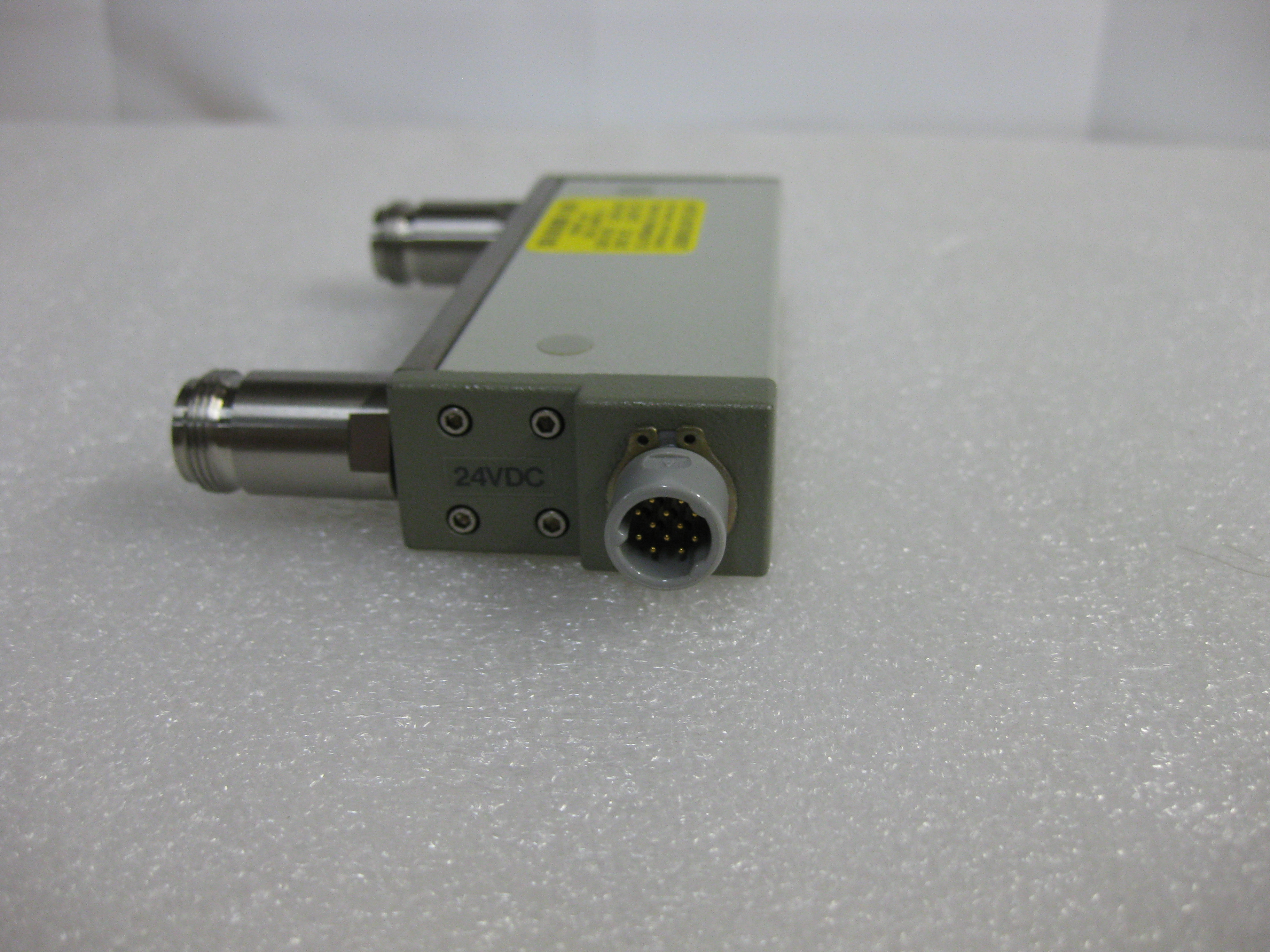 Agilent / HP / Keysight 8495H - Programmable Step Attenuator, DC